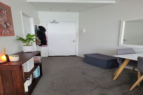 Photo of property in Hume House, 1/152 The Terrace, Wellington Central, Wellington, 6011