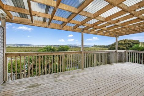 Photo of property in 56 Raumati Crescent, Onerahi, Whangarei, 0110