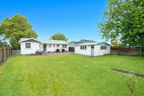 Photo of property in 9 Totara Drive, St Andrews, Hamilton, 3200