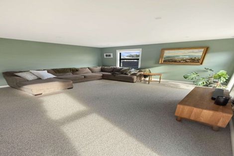 Photo of property in 124 Churcher Street, Maewa, Feilding, 4702
