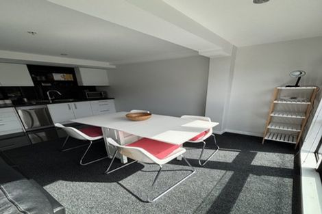 Photo of property in Nouvo Apartments, 2b/21 Rugby Street, Mount Cook, Wellington, 6021