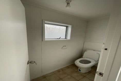 Photo of property in 20 Woodside Road, Massey, Auckland, 0614