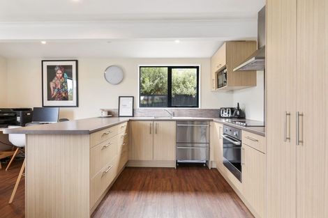 Photo of property in 124d Saint Johns Street, Bromley, Christchurch, 8062