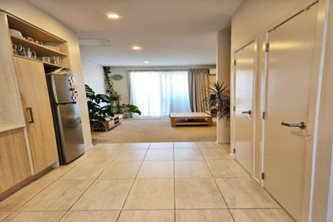 Photo of property in 4 Ceramic Lane, New Lynn, Auckland, 0600