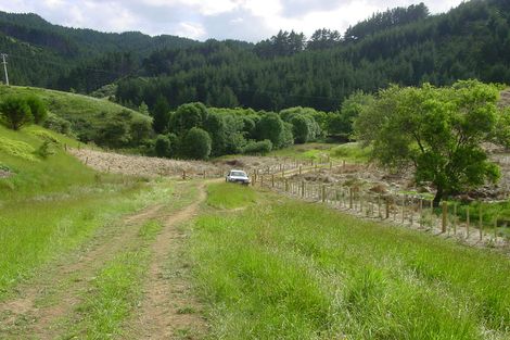 Photo of property in 521 Ahuroa Road, Puhoi, Warkworth, 0994