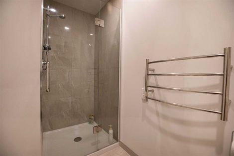 Photo of property in 8b Defoe Place, Waltham, Christchurch, 8023