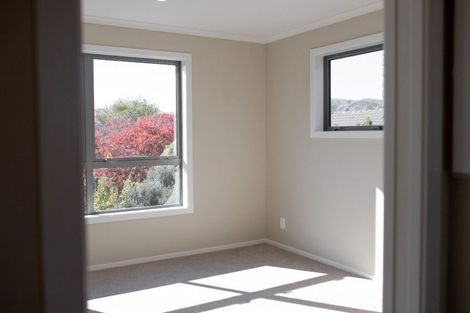 Photo of property in 4/10 Marion Street, Silverstream, Upper Hutt, 5019