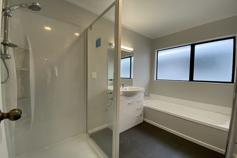 Photo of property in 5/60 Broderick Road, Johnsonville, Wellington, 6037