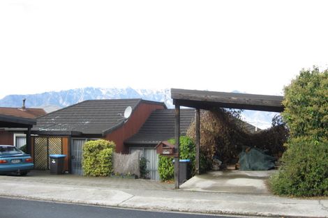 Photo of property in 49a Wynyard Crescent, Fernhill, Queenstown, 9300