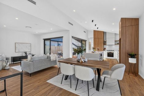 Photo of property in 17 Kelly Road, Cambridge, 3434
