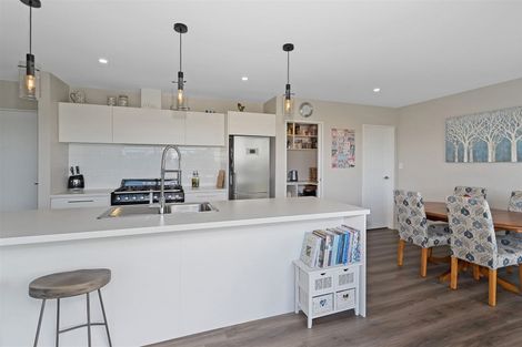 Photo of property in 94 Oaks Drive, Lincoln, 7608