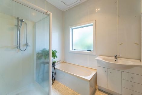 Photo of property in 16 Burke Street, Addington, Christchurch, 8024