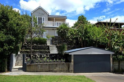 Photo of property in 1/28 Alexander Street, Cockle Bay, Auckland, 2014