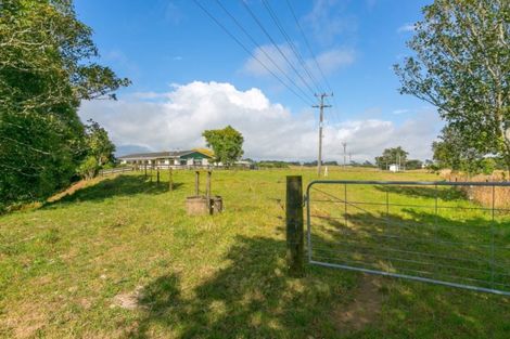 Photo of property in 15 Alfred Road, Egmont Village, New Plymouth, 4371