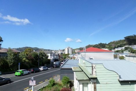 Photo of property in 136 Tasman Street, Mount Cook, Wellington, 6021