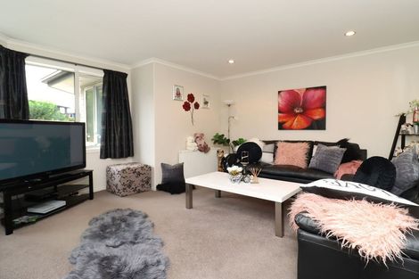 Photo of property in 17 Grove Avenue, Weston, Oamaru, 9401