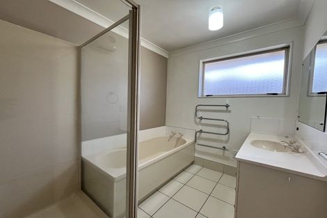 Photo of property in 15 Arbor-lea Avenue, Richmond, 7020