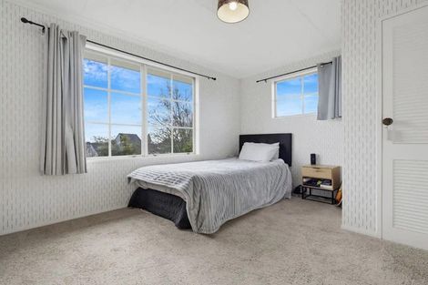 Photo of property in 35 Waitawa Place, Lynmore, Rotorua, 3010