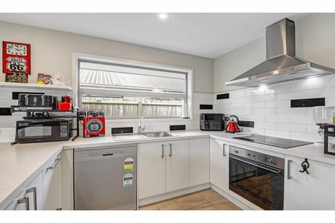 Photo of property in 55 Thompsons Road, Belfast, Christchurch, 8051