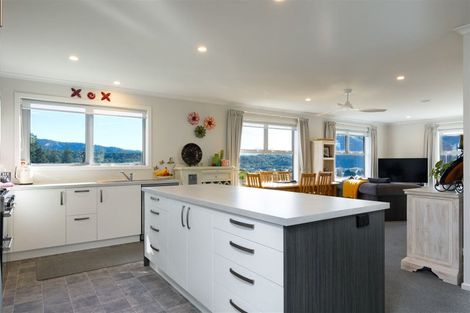 Photo of property in 49 Boons Valley Road, Waikawa, Picton, 7220