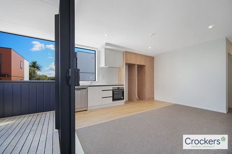 Photo of property in 10/10 Treasure Lane, Te Atatu South, Auckland, 0610