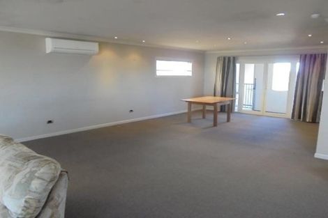 Photo of property in 435 Marine Parade, Napier South, Napier, 4110
