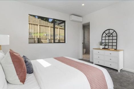 Photo of property in 7 Laurina Road, Sunnynook, Auckland, 0620