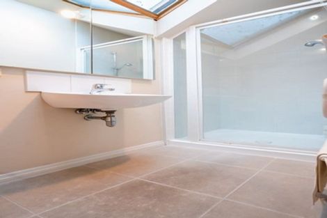Photo of property in 2a John Rymer Place, Kohimarama, Auckland, 1071