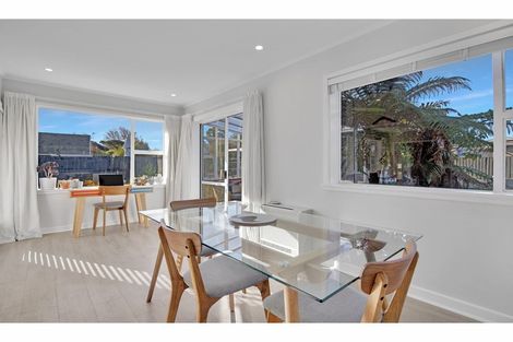 Photo of property in 257 Fifield Terrace, Opawa, Christchurch, 8023