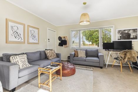 Photo of property in 1/29 Cosgrave Road, Papakura, 2110