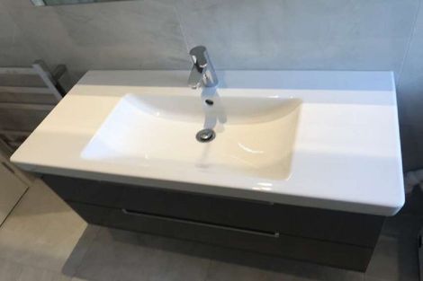 Photo of property in 2 Veneta Close, Flat Bush, Auckland, 2019