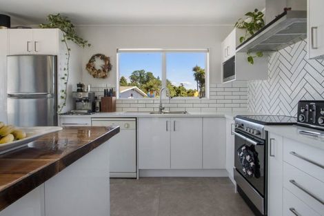 Photo of property in 60 Montrose Road, Waihi, 3610