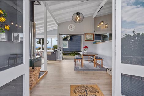 Photo of property in 3428 Pourerere Beach Road, Pourerere, Omakere, 4271