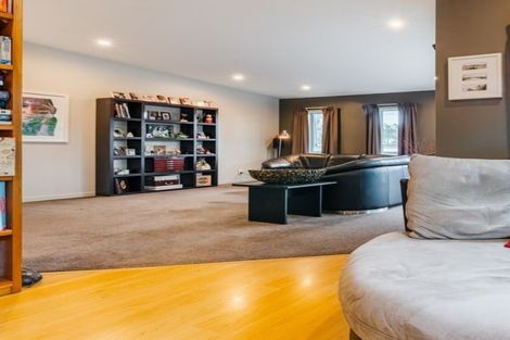 Photo of property in 10 Treetops Way, Bayview, Auckland, 0629