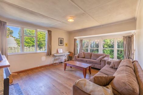 Photo of property in 1238 Cunningham Crescent, Mayfair, Hastings, 4122