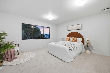 Photo of property in 1 Dalmahoy Place, Wattle Downs, Auckland, 2103