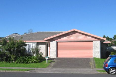 Photo of property in 2/116 Meadowland Drive, Somerville, Auckland, 2014