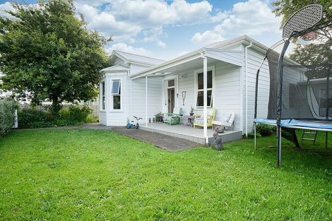 Photo of property in 19 Carey Street, Waitara, 4320