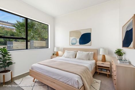 Photo of property in 1/3 Glenvale Place, Totara Vale, Auckland, 0629
