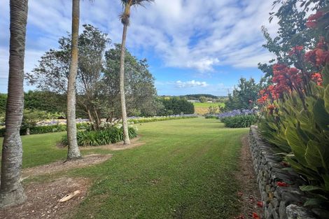 Photo of property in 102 Kuku East Road, Kuku, Levin, 5570