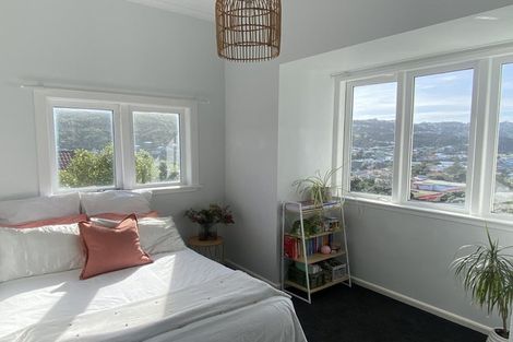 Photo of property in 135 Volga Street, Island Bay, Wellington, 6023