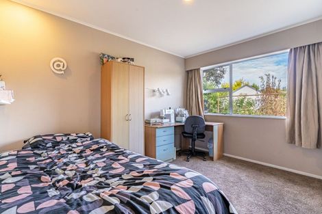 Photo of property in 22 Hamilton Avenue, Winton, 9720