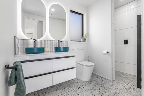 Photo of property in 94 Kotare Street, Waikanae, 5036