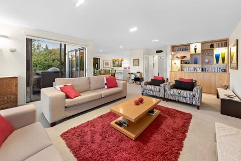 Photo of property in 33 Tautari Street, Orakei, Auckland, 1071