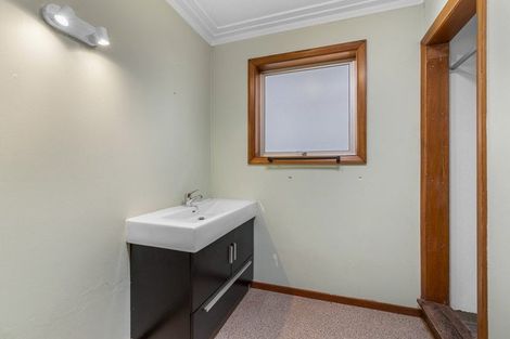 Photo of property in 1 Beach Street, Saint Clair, Dunedin, 9012