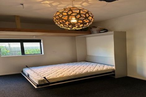 Photo of property in 1/2 Omana Road, Milford, Auckland, 0620