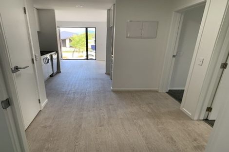 Photo of property in 55 Corriedale Road, Jacks Point, 9371