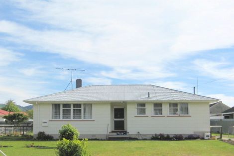 Photo of property in 35 Ranfurly Street, Kaiti, Gisborne, 4010