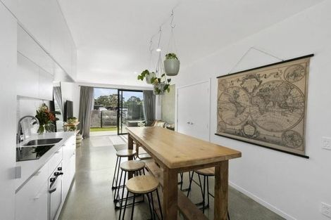 Photo of property in 439b Jackson Street, Petone, Lower Hutt, 5012