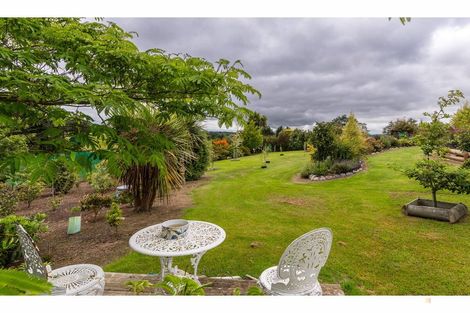 Photo of property in 151 Garlands Road, Waimate, 7979